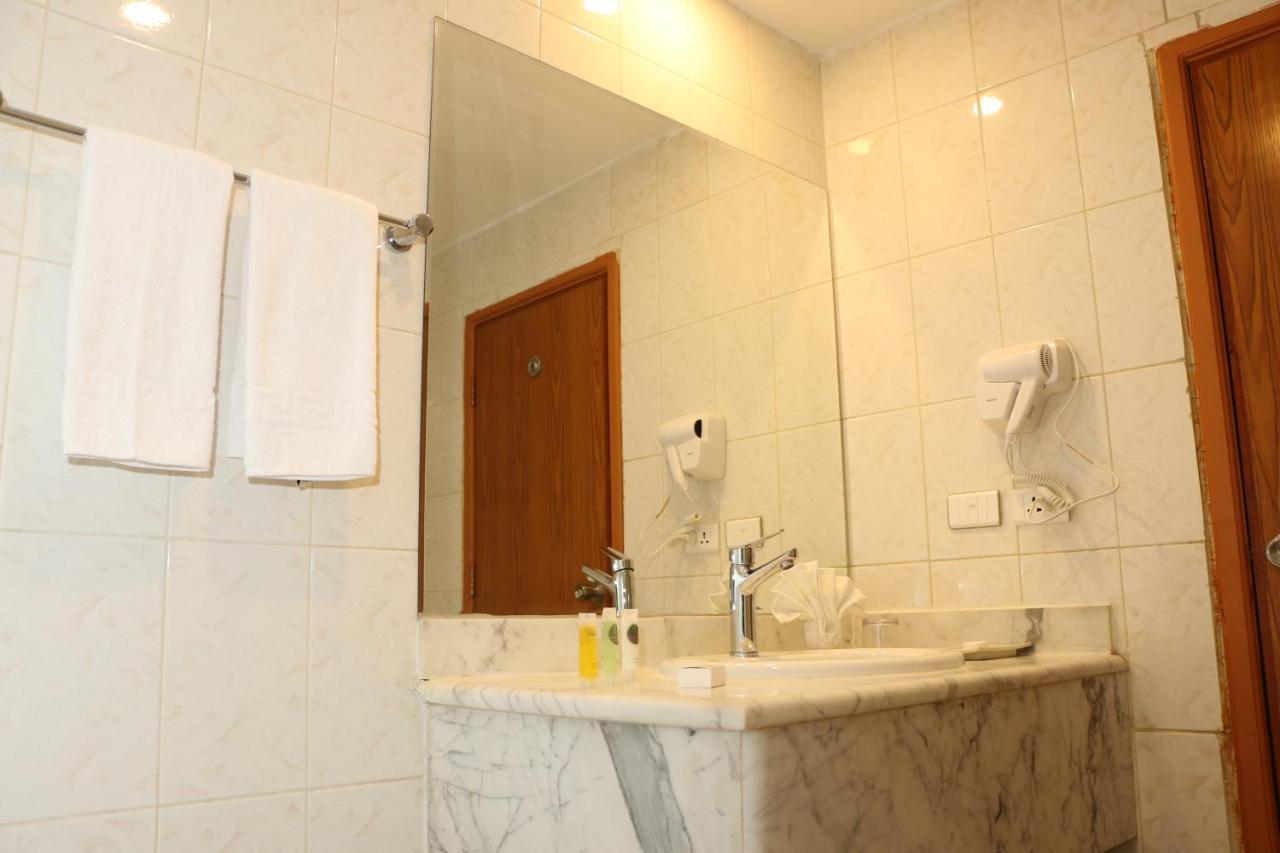Silk Road Hotel Вади Муса Экстерьер фото