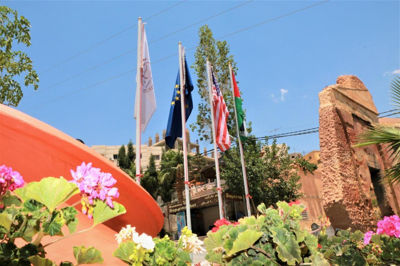 Silk Road Hotel Вади Муса Экстерьер фото