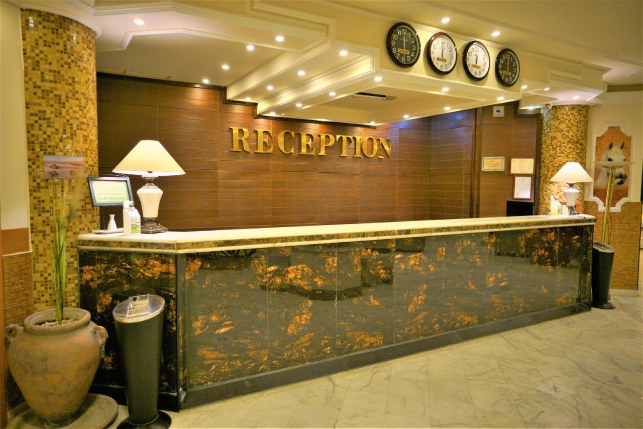 Silk Road Hotel Вади Муса Экстерьер фото