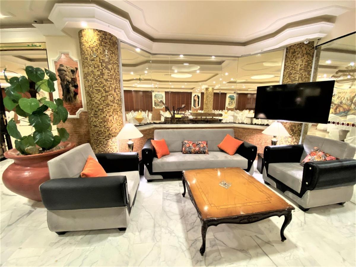 Silk Road Hotel Вади Муса Экстерьер фото
